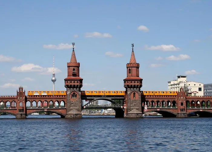 Lägenhet 33 H S-bahn Schoenhauser Allee Berlin