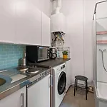 Apartment 33 H S-bahn Schoenhauser Allee
