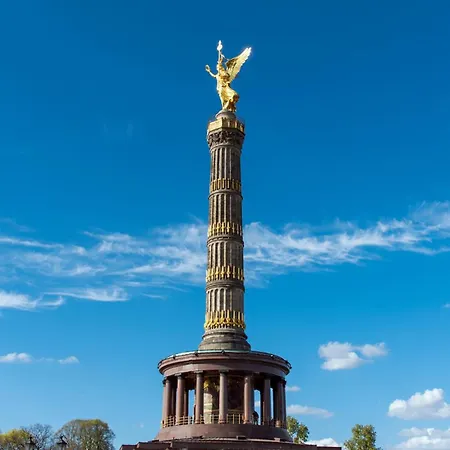 33 H S-bahn Schoenhauser Allee 柏林