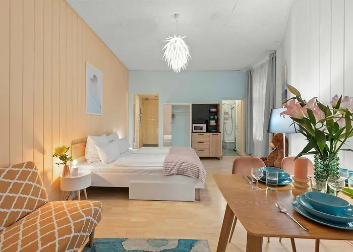 33 H S-bahn Schönhauser Allee Berlin