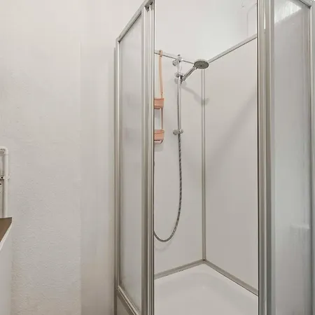 Appartement 33 H S-bahn Schoenhauser Allee