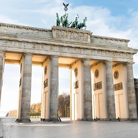 33 H S-bahn Schoenhauser Allee