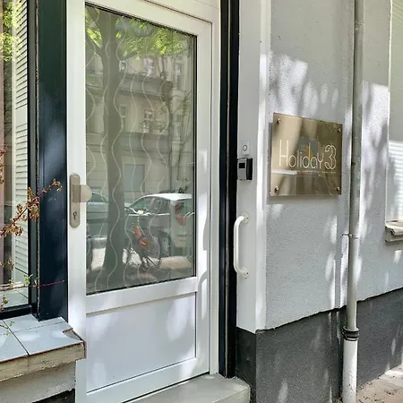 Appartement 33 H S-bahn Schoenhauser Allee Berlin