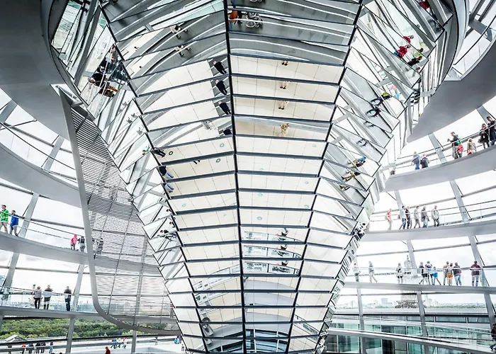 33 H S-bahn Schoenhauser Allee Apartamento